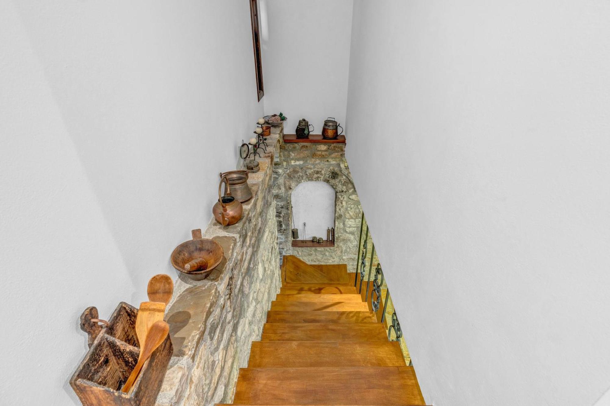 The Well House - Unesco Berat Exterior photo